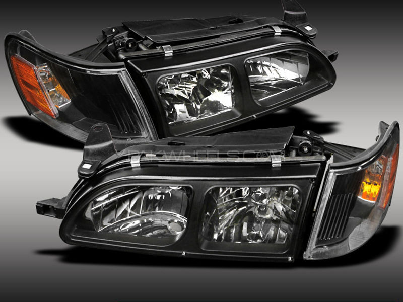 Toyota Corolla 96-99 Front GT Head Lights  Image-1