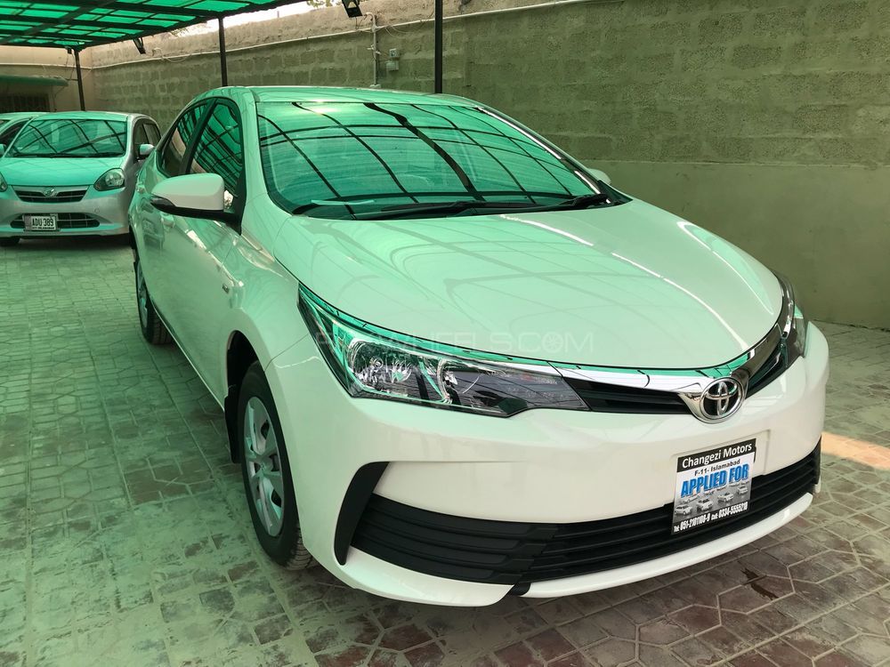 Toyota Corolla 2017 for Sale in Islamabad Image-1