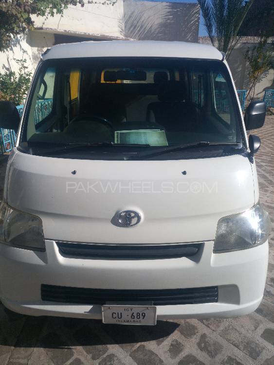 Toyota Town Ace 2009 for Sale in Peshawar Image-1