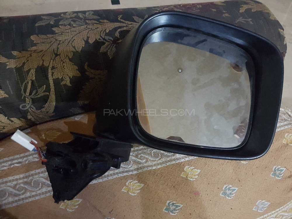 Side Mirror of Suzuki wagonR MH34S 2012 to 2014 models. Image-1