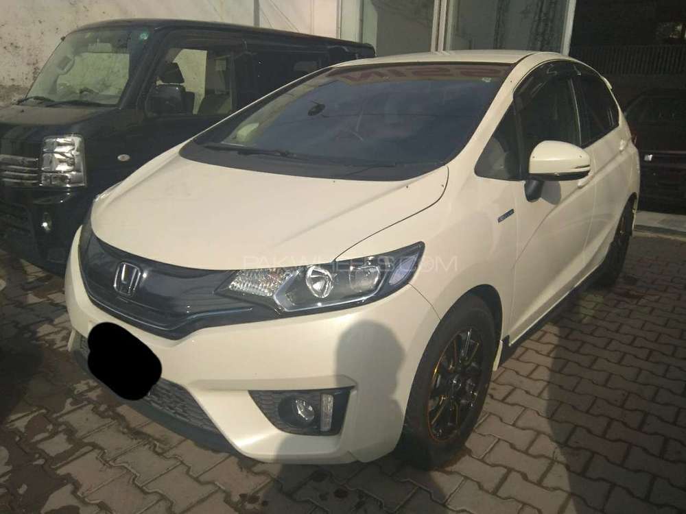 Honda Fit 2014 for Sale in Rawalpindi Image-1