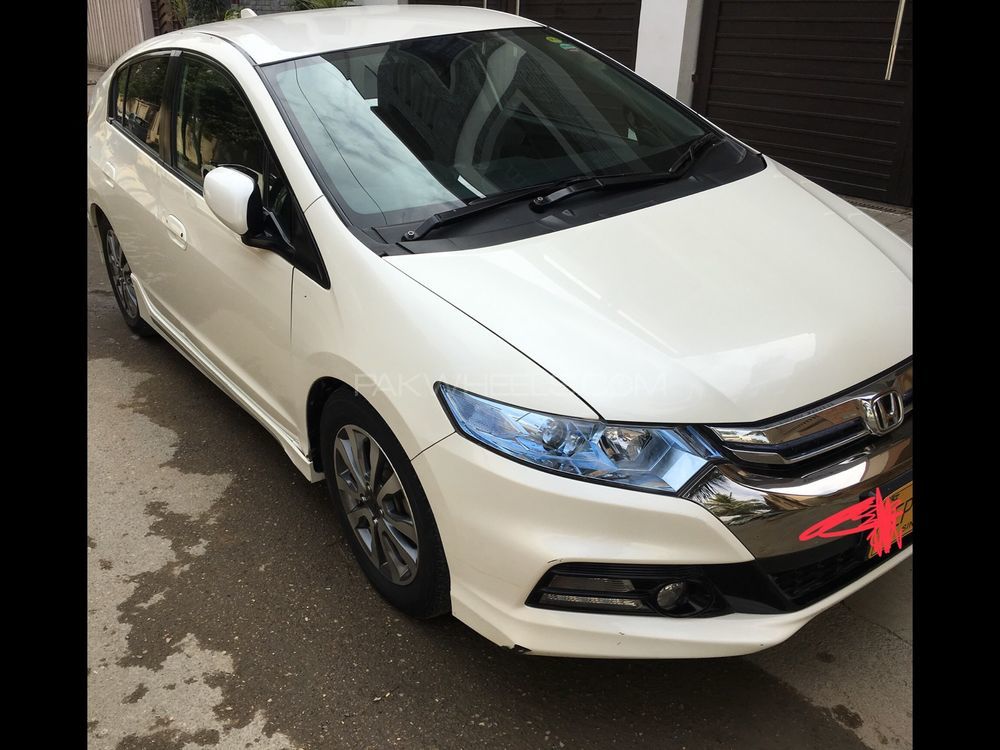 Honda Insight Exclusive 2012 for Sale in Karachi Image-1