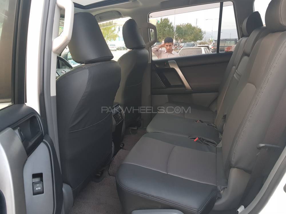 Toyota Prado 2013 for Sale in Islamabad Toyota Prado 2013 for Sale in Islamabad Image-16