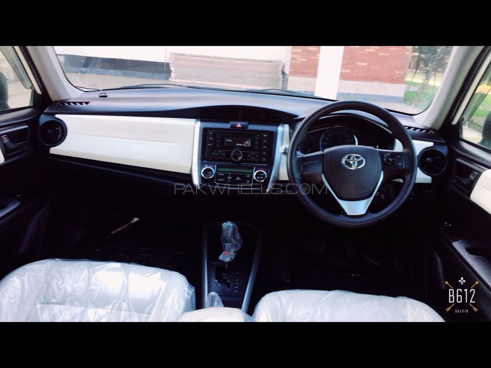 Toyota Corolla Fielder 2016 for Sale in Islamabad Image-1
