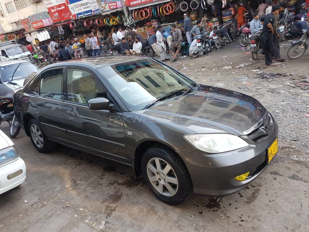 ہونڈا سِوک 2004 for Sale in کراچی Image-1