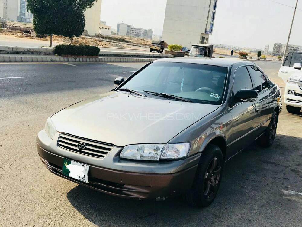 Toyota Camry 1999 for Sale in Karachi Image-1