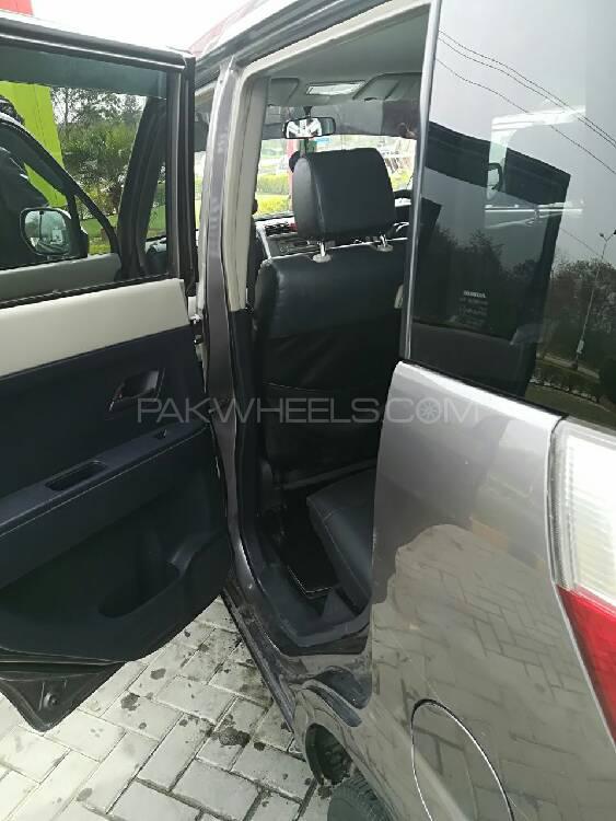 Honda Zest 2006 for Sale in Islamabad Image-1