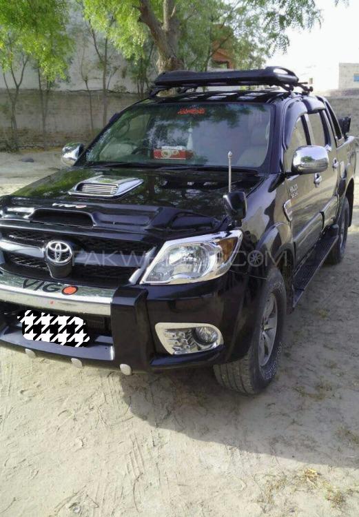 Toyota Hilux 2005 for Sale in Hyderabad Image-1