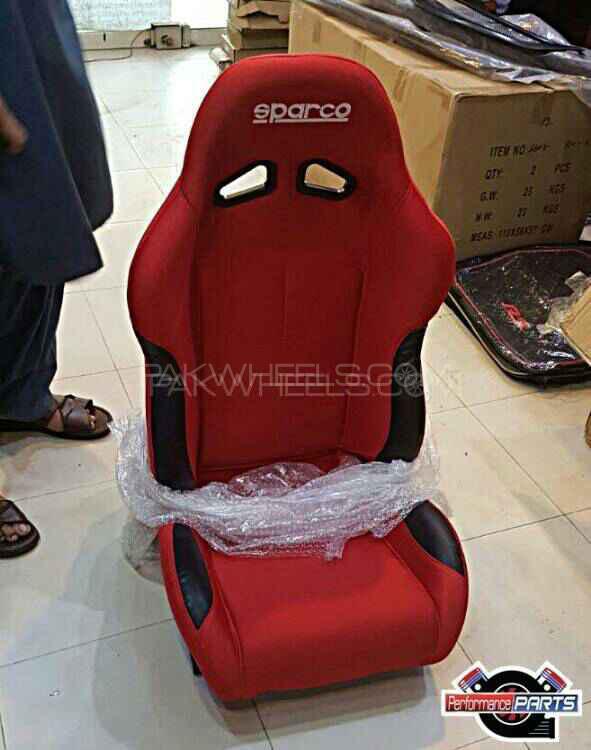 Sparco buket seats Image-1