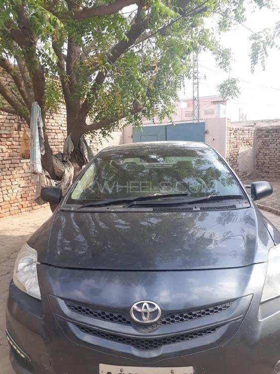 Toyota Belta 2008 for Sale in Khanewal Image-1