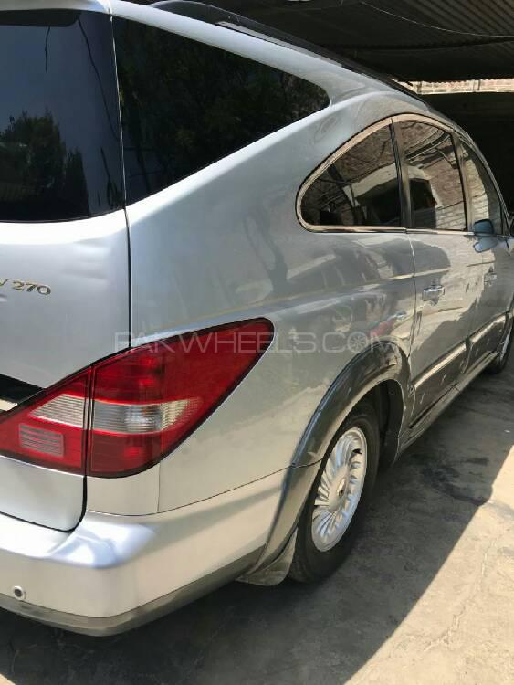 SsangYong Stavic 2005 for Sale in Gujranwala Image-1
