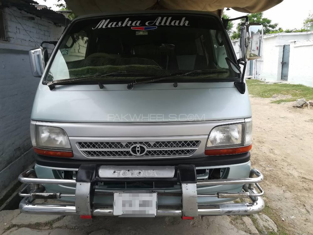 Toyota Hiace 2004 for Sale in Wah cantt Image-1