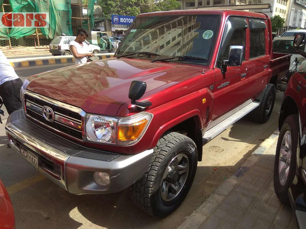 Toyota Land Cruiser 2014 for Sale in Karachi Image-1