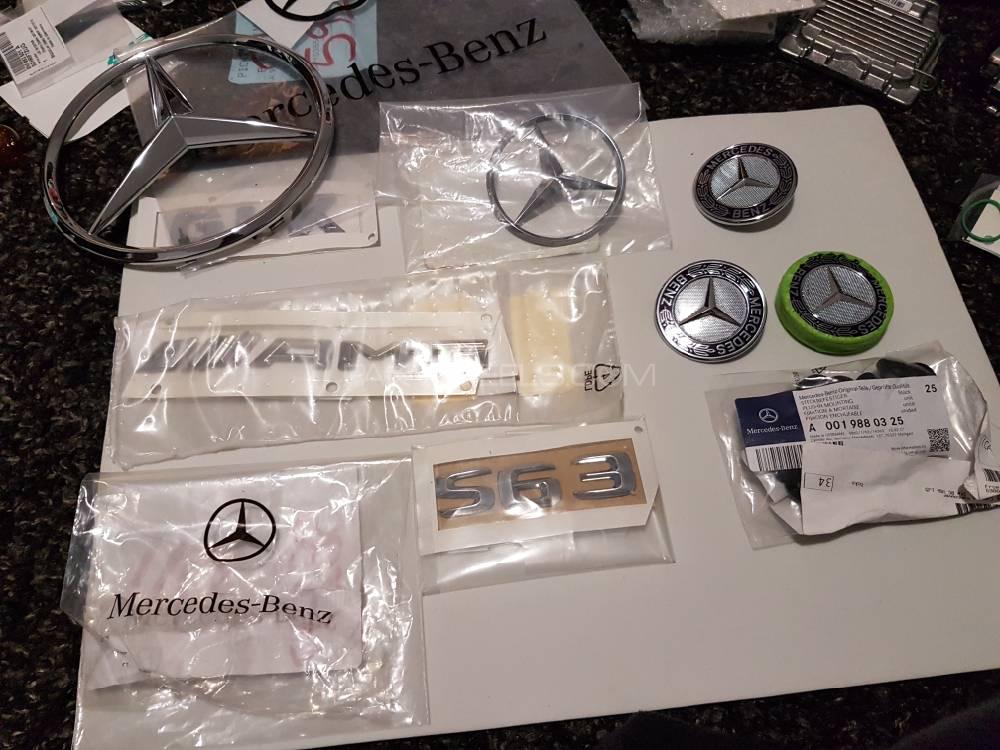 Mercedes and other European high end cars emblems/logos Image-1
