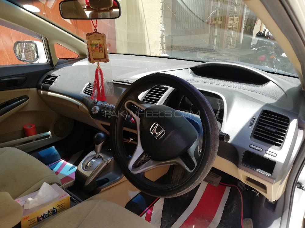 Honda Civic 2011 for Sale in Rahim Yar Khan Image-1