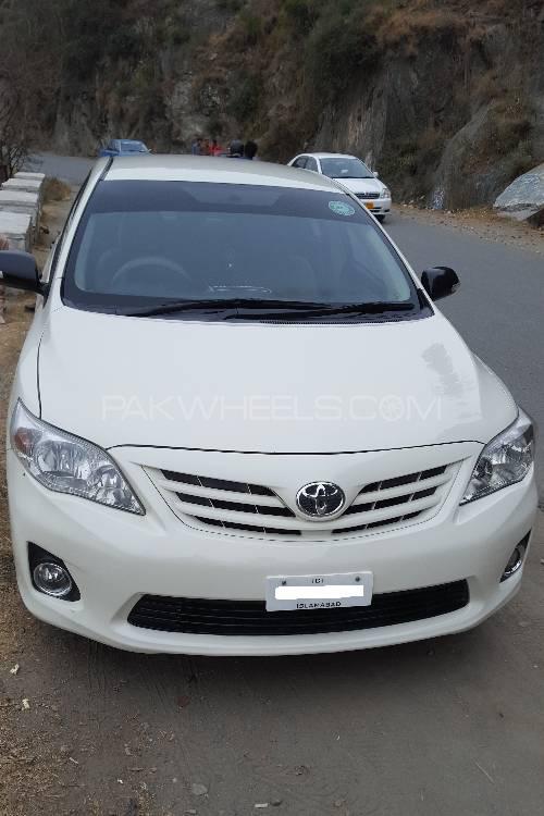 Toyota Corolla 2011 for Sale in Swat Image-1