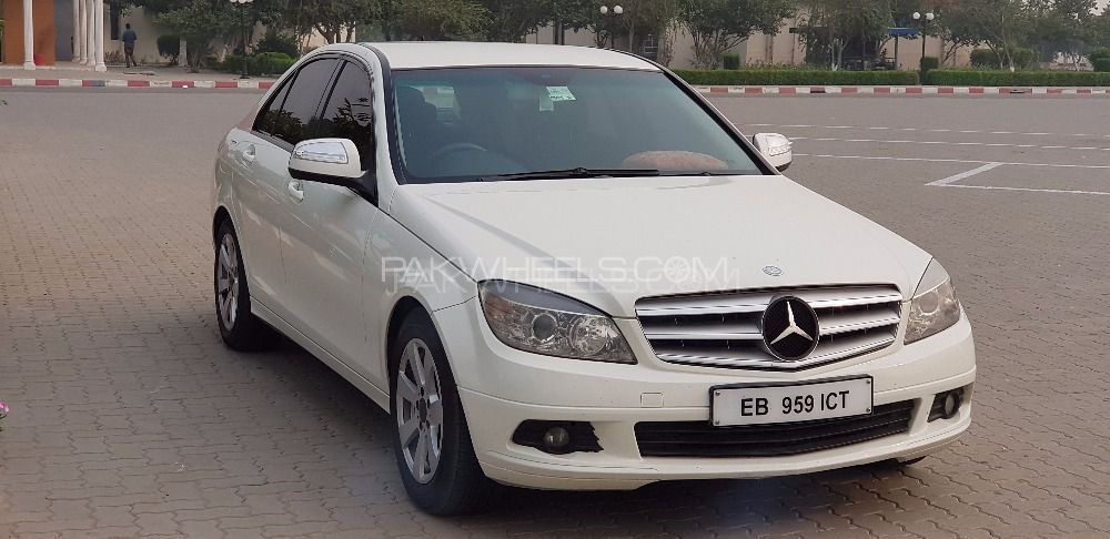 Mercedes Benz C Class 2007 for Sale in Taxila Image-1