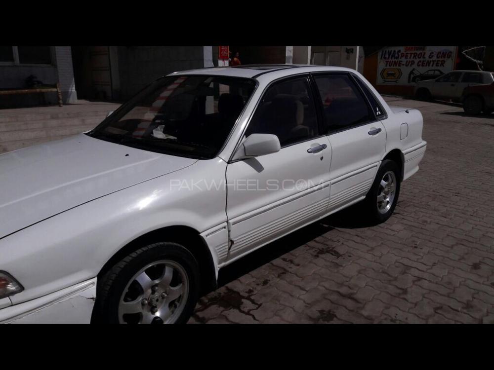 Mitsubishi Galant 1993 for Sale in Peshawar Image-1