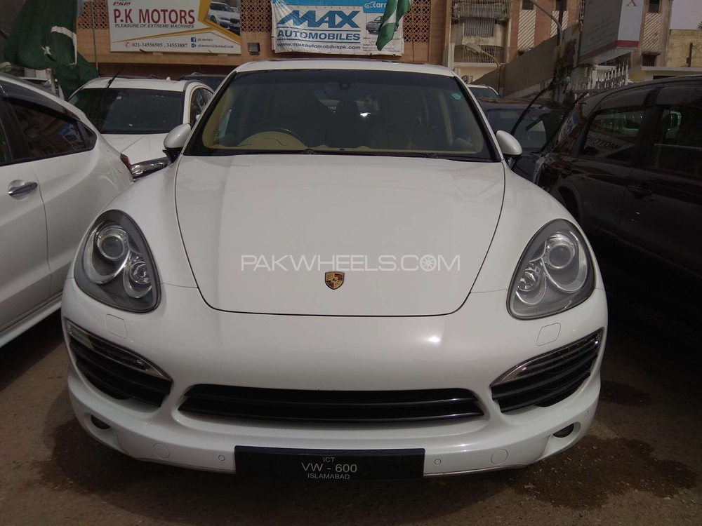 Porsche Cayenne 2012 for Sale in Karachi Image-1
