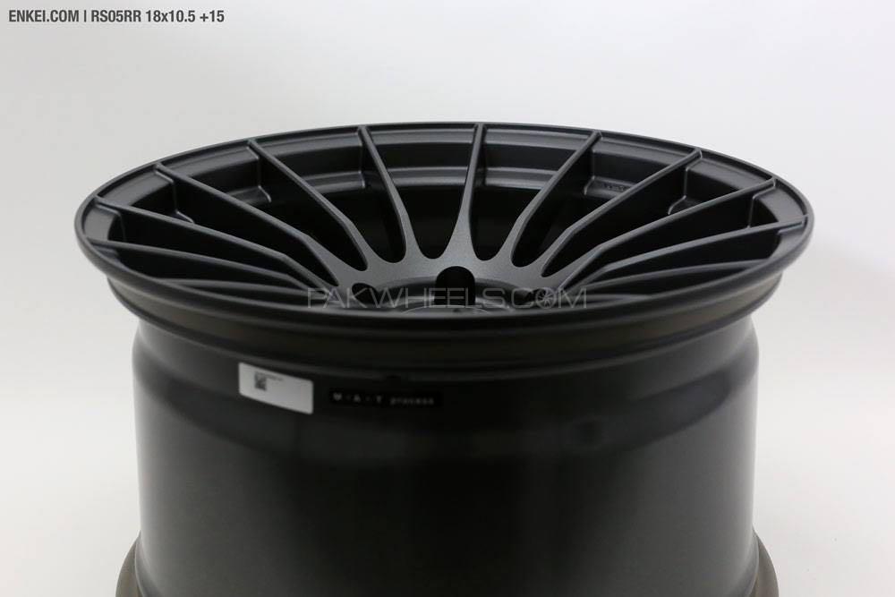 Enkei RS05RR 18" wheels / Rims Image-1