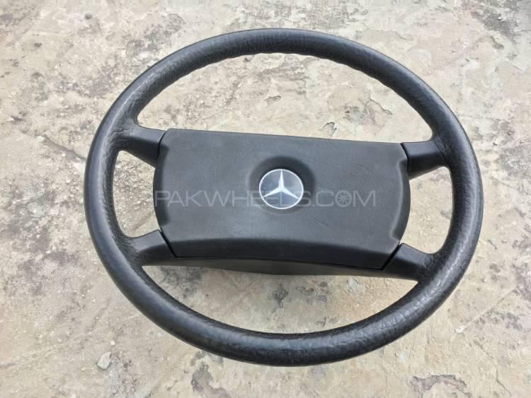 Mercedes Benz W116, W123, W124, W126, G-Wagon & W201 Steering Wheel Image-1
