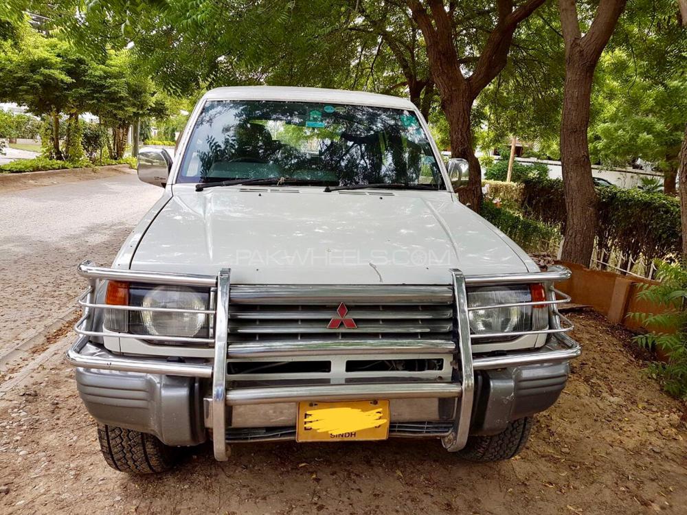 Mitsubishi Pajero 1993 for Sale in Karachi Image-1