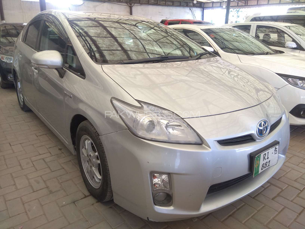 Toyota Prius 2011 for Sale in Rawalpindi Image-1