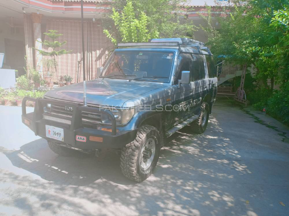 Toyota Prado 1992 for Sale in Swabi Image-1