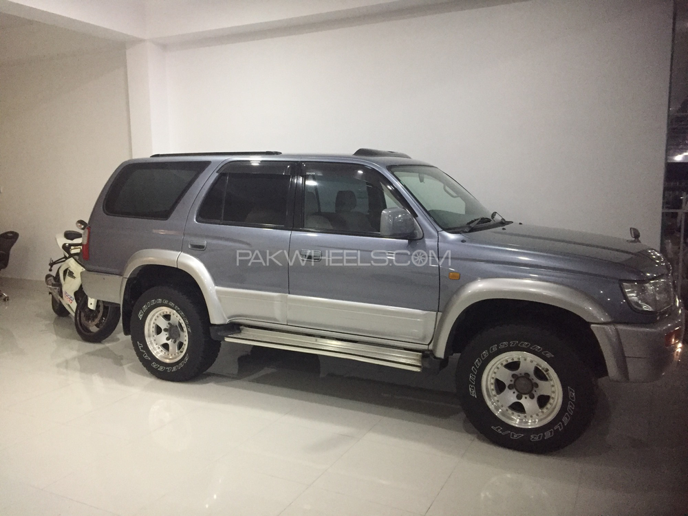 Toyota Surf 1998 for Sale in Peshawar Image-1