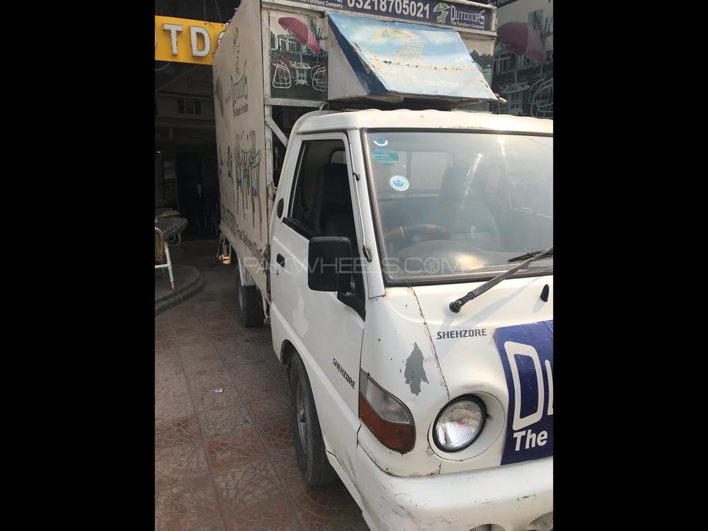 Hyundai Shehzore 2009 for Sale in Lahore Image-1