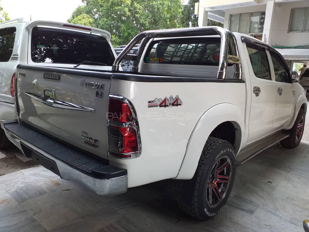 Toyota Hilux 2013 for Sale in Islamabad Toyota Hilux 2013 for Sale in Islamabad Image-6