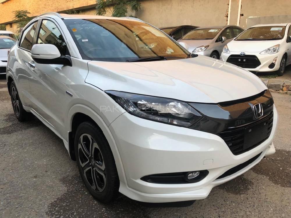 Honda Vezel Hybrid Z Style Edition 2016 For In Abad Honda Vezel Hybrid Z Style Edition 2016