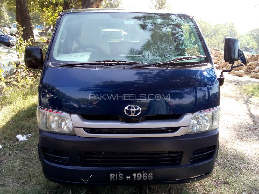 Toyota Hiace 2008 for Sale in Islamabad Image-1