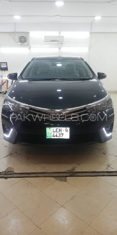 Toyota Corolla 2016 for Sale in Sialkot Image-1