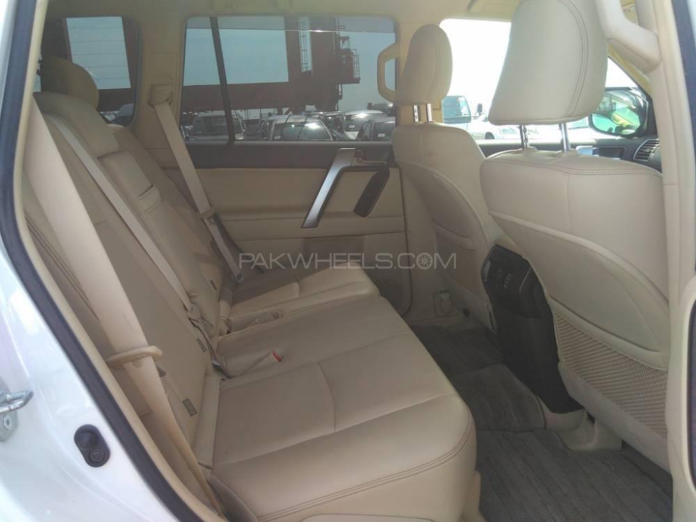 Toyota Prado 2013 for Sale in Karachi Toyota Prado 2013 for Sale in Karachi Image-12