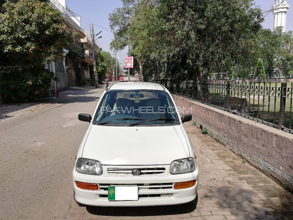 Daihatsu Cuore 2010 for Sale in Lahore Image-1