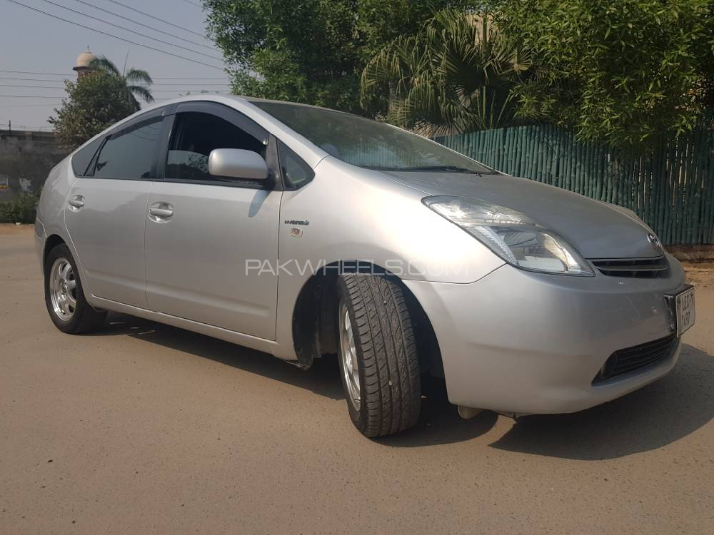 Toyota Prius 2006 for Sale in Faisalabad Image-1