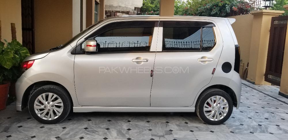 Mazda Flair 2016 for Sale in Islamabad Image-1