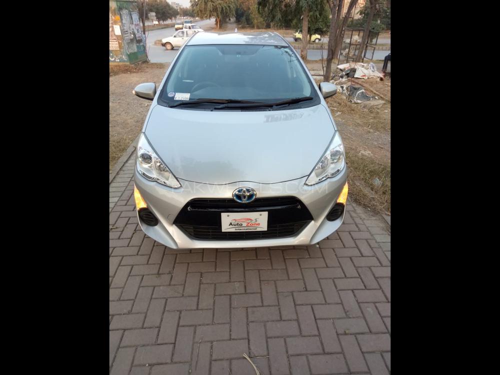 Toyota Aqua 2015 for Sale in Islamabad Image-1