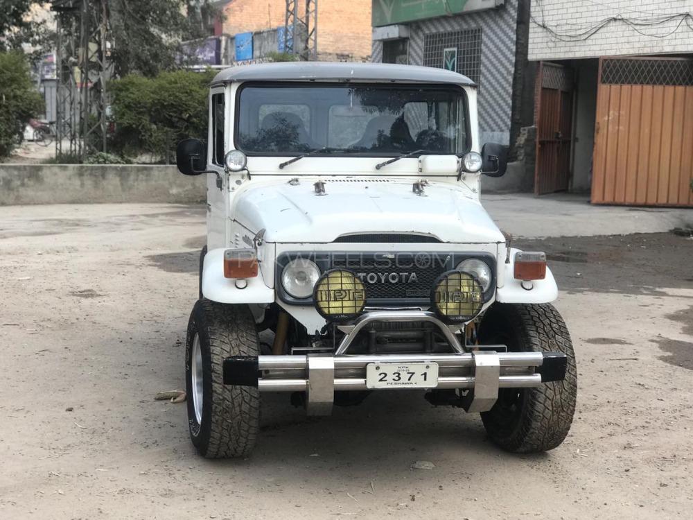 Toyota Land Cruiser 1984 for Sale in Nowshera Image-1