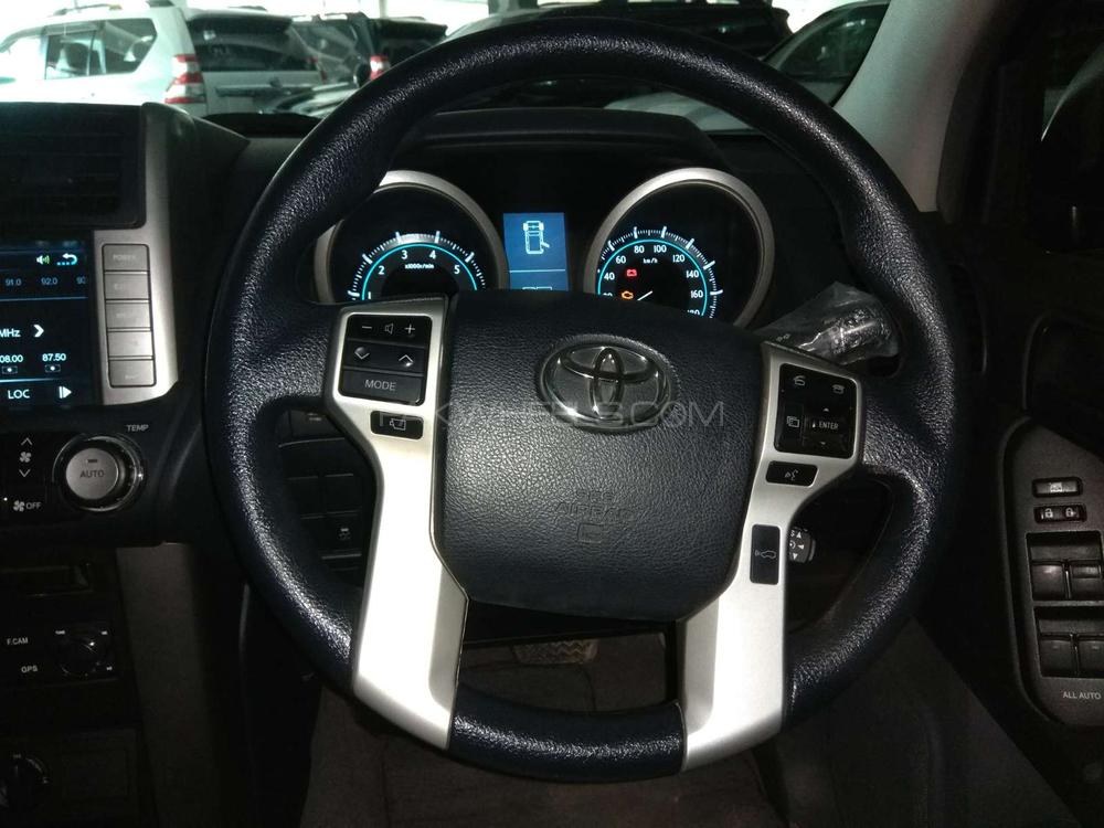 Toyota Prado 2012 for Sale in Karachi Toyota Prado 2012 for Sale in Karachi Image-15