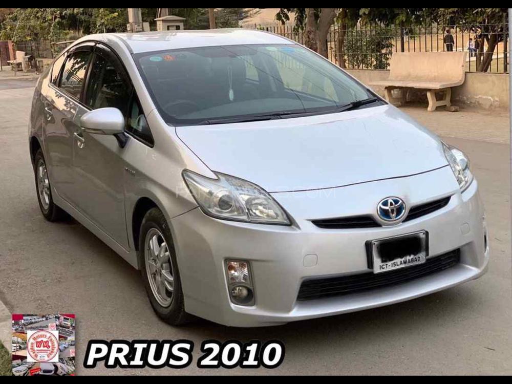 Toyota Prius 2010 for Sale in Faisalabad Image-1