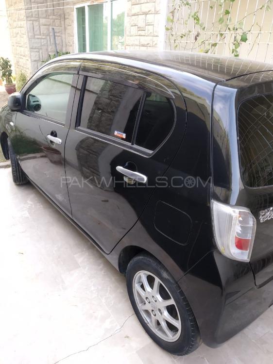 Toyota Pixis Epoch 2015 for Sale in Karachi Image-1