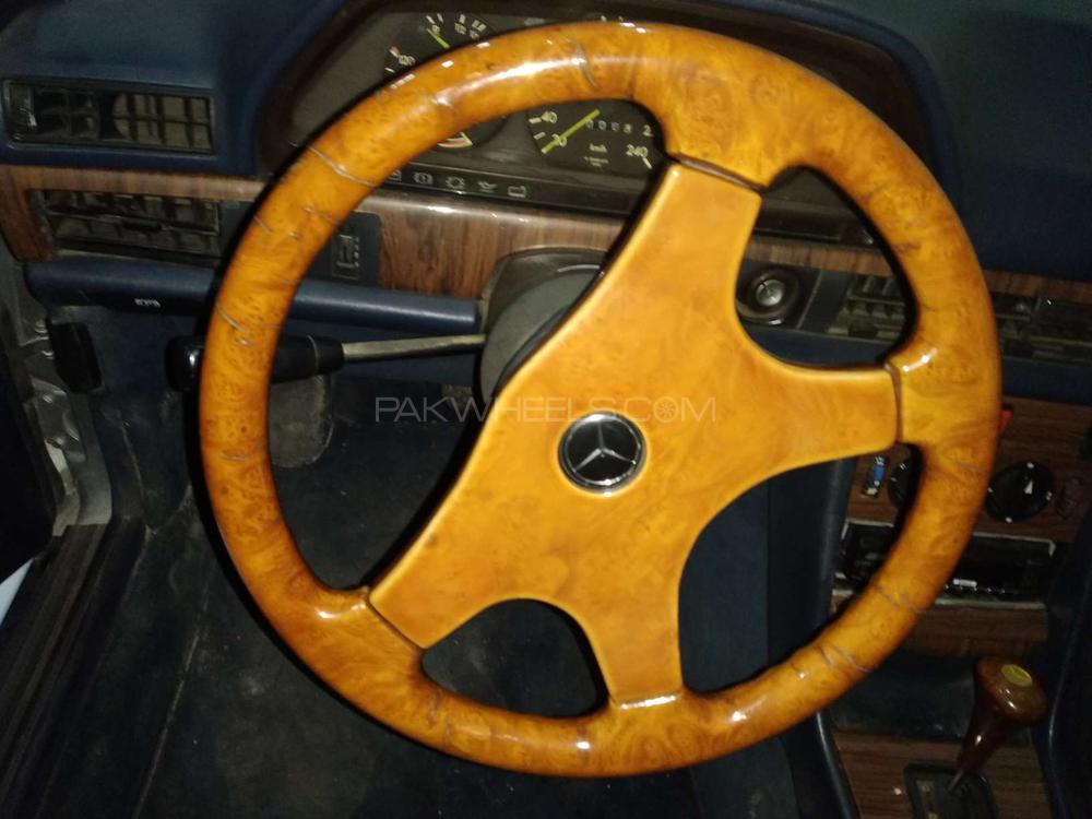 Mercedes Benz S Class 1982 for Sale in Lahore Mercedes Benz S Class 1982 for Sale in Lahore Image-6