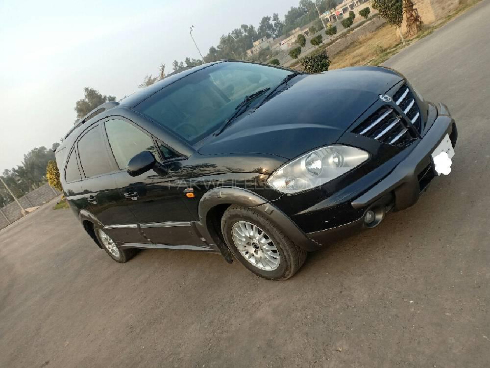 SsangYong Stavic 2007 for Sale in Faisalabad Image-1