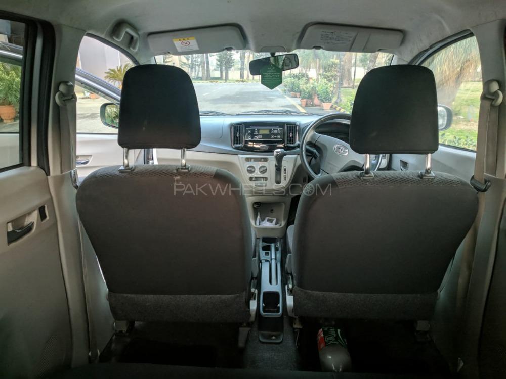 Toyota Pixis Epoch 2015 for Sale in Lahore Toyota Pixis Epoch 2015 for Sale in Lahore Image-9