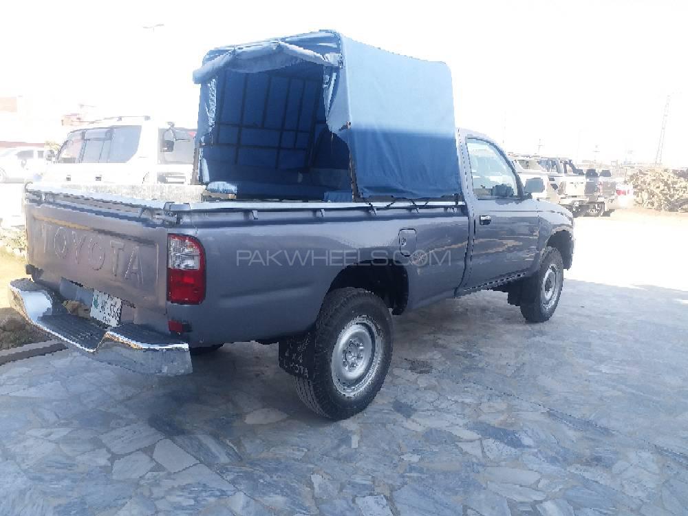 Toyota Hilux 2000 for Sale in Peshawar Toyota Hilux 2000 for Sale in Peshawar Image-6