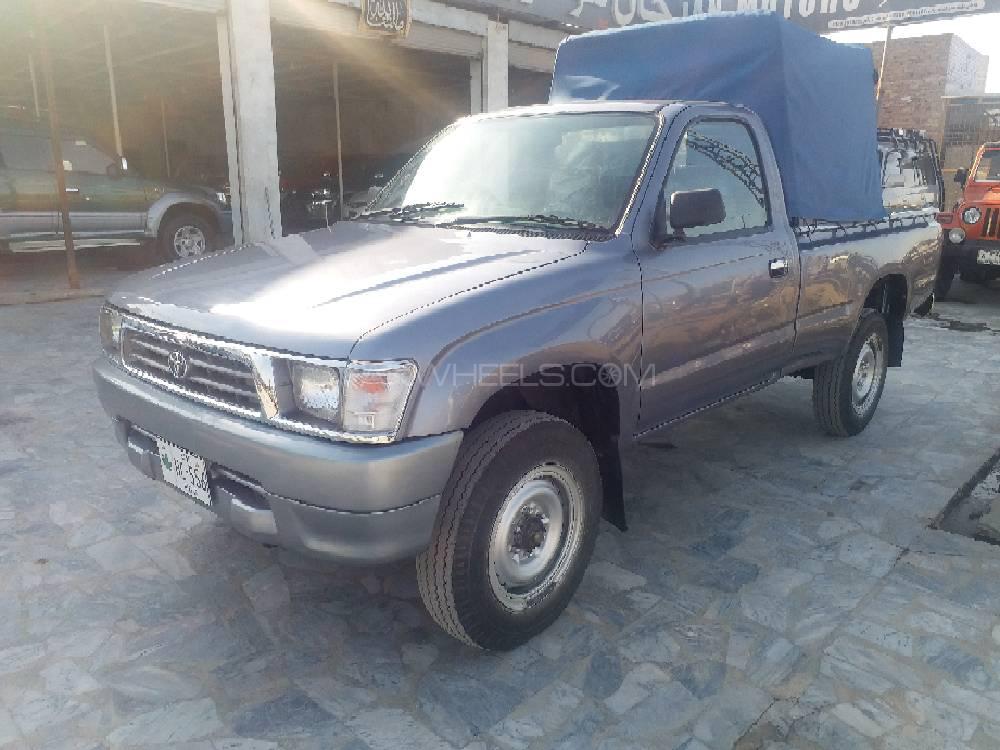 Toyota Hilux 2000 for Sale in Peshawar Toyota Hilux 2000 for Sale in Peshawar Image-12