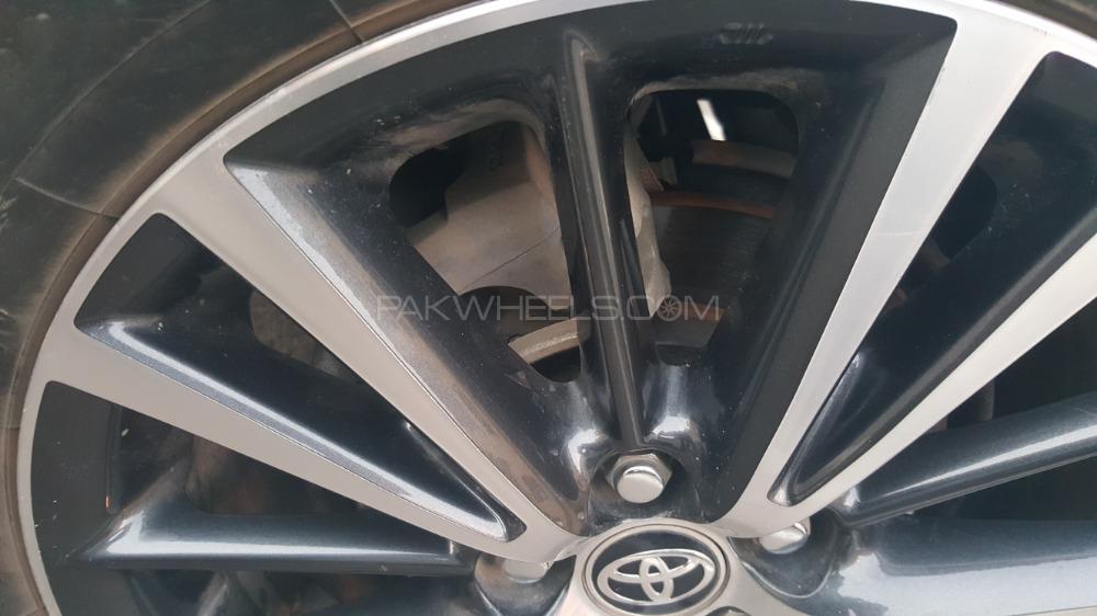 Genuine Toyota Face Lift Altis 2017 - 2018 with Tyres Image-1