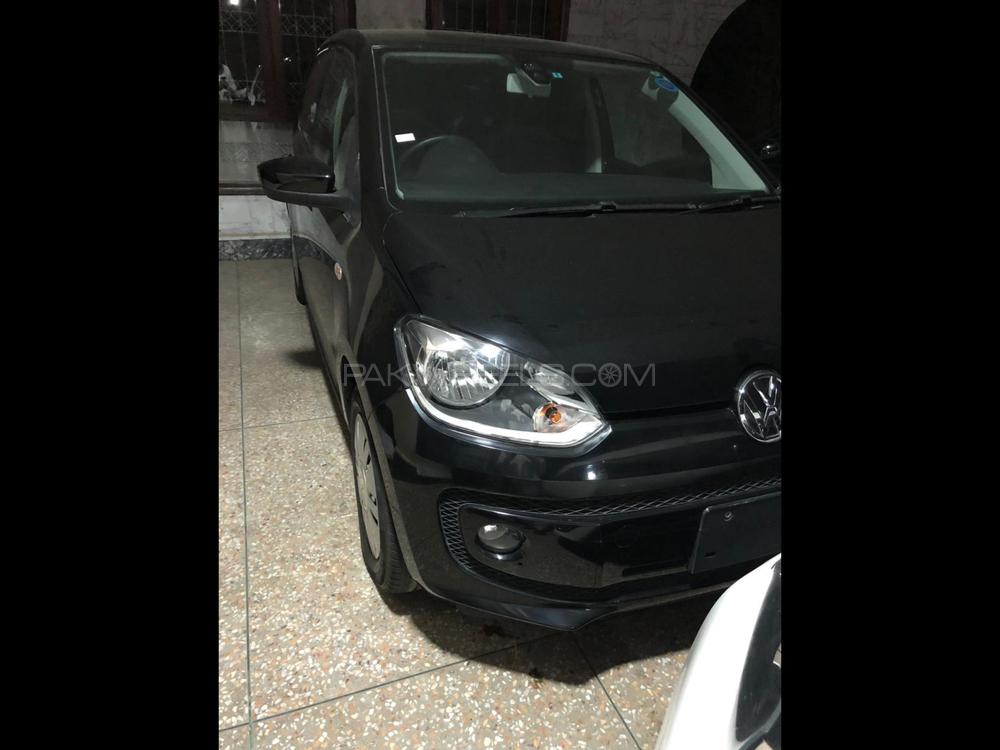 Volkswagen Up 2015 for Sale in Karachi Image-1